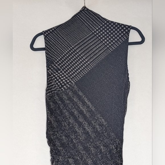 Fuzzi Dress Plaid - Picture 9 of 12